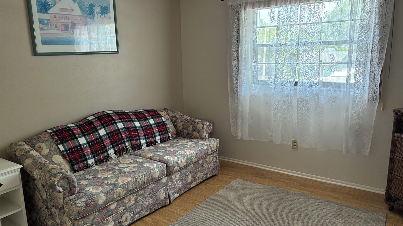 Photo of Livingroom in St. Petersburg - Clearwater