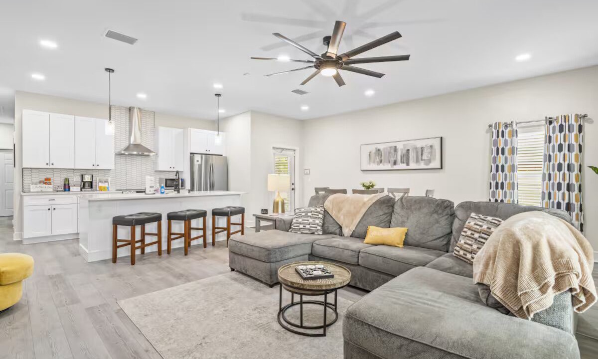Photo of Livingroom in Ybor City