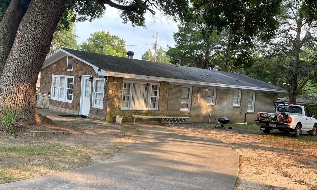 Photo of Outdoor in Eastman