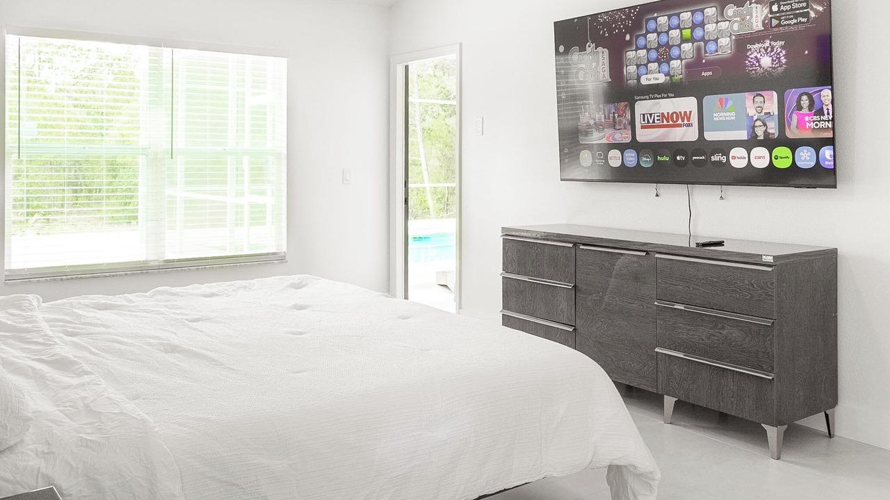 Photo of Bedroom in Brooksville