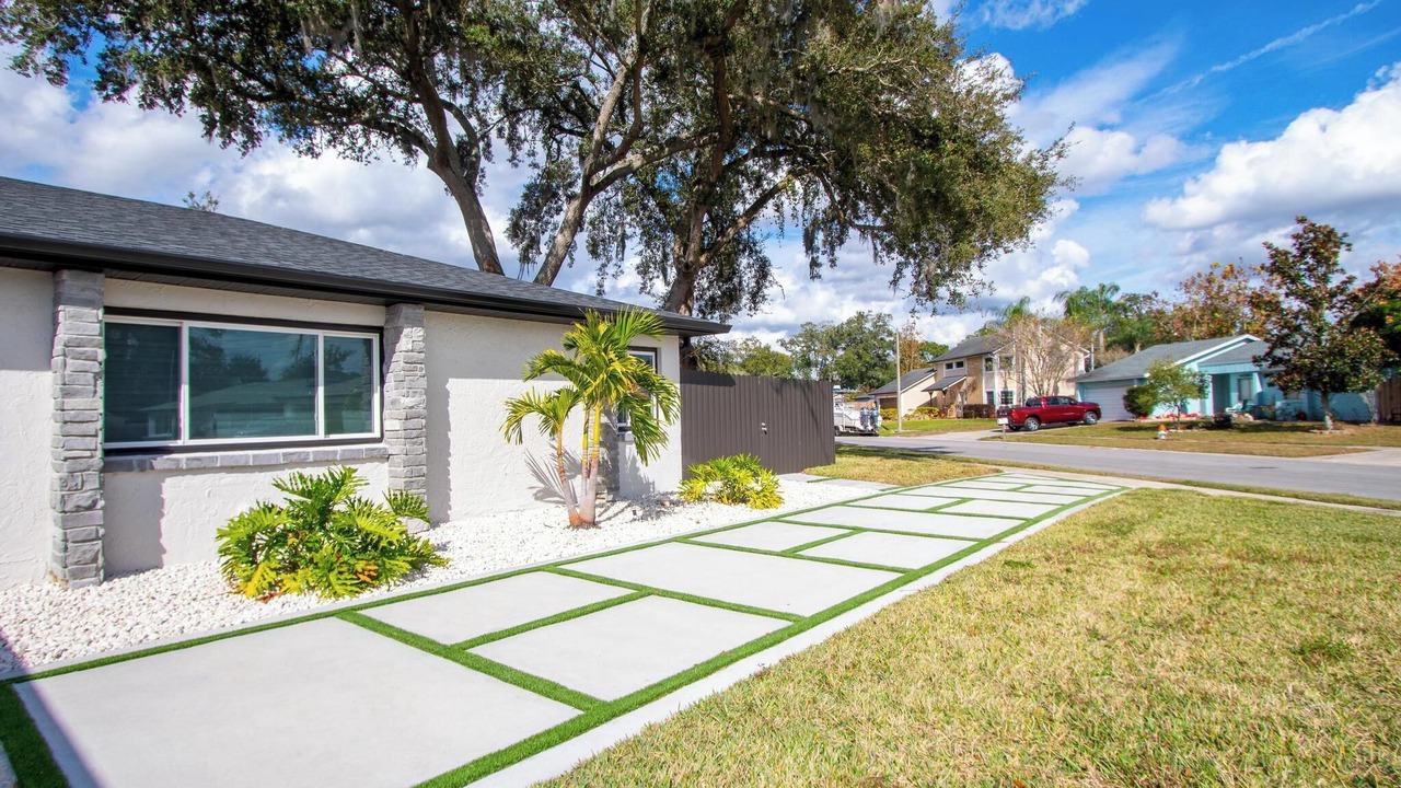 Photo of Outdoor in Longwood