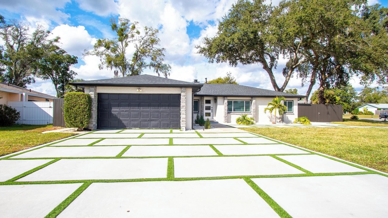 Photo of Outdoor in Longwood