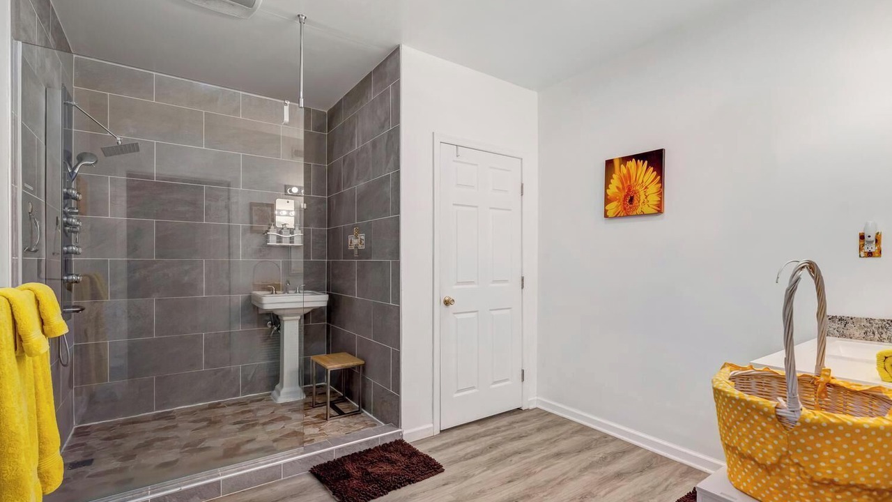 Photo of Bathroom in Green Cove Springs