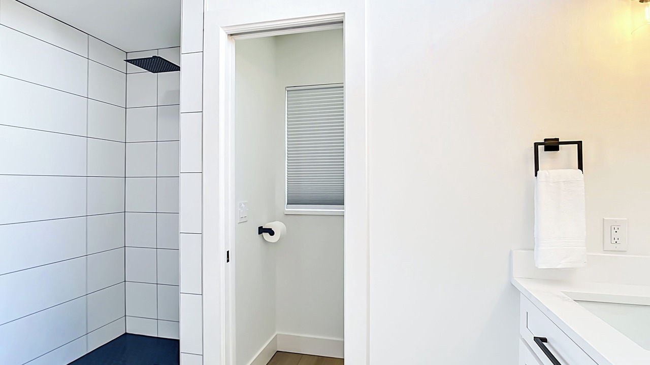 Photo of Bathroom in Englewood South