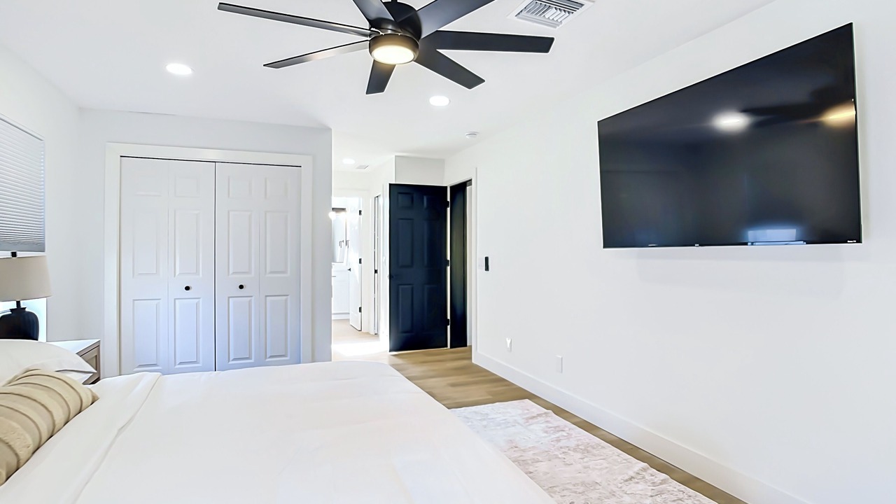 Photo of Bedroom in Englewood South