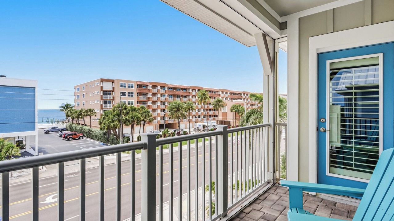 Photo of Patio Balcony in Redington Beach