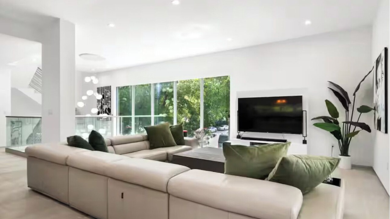 Photo of Livingroom in The Roads