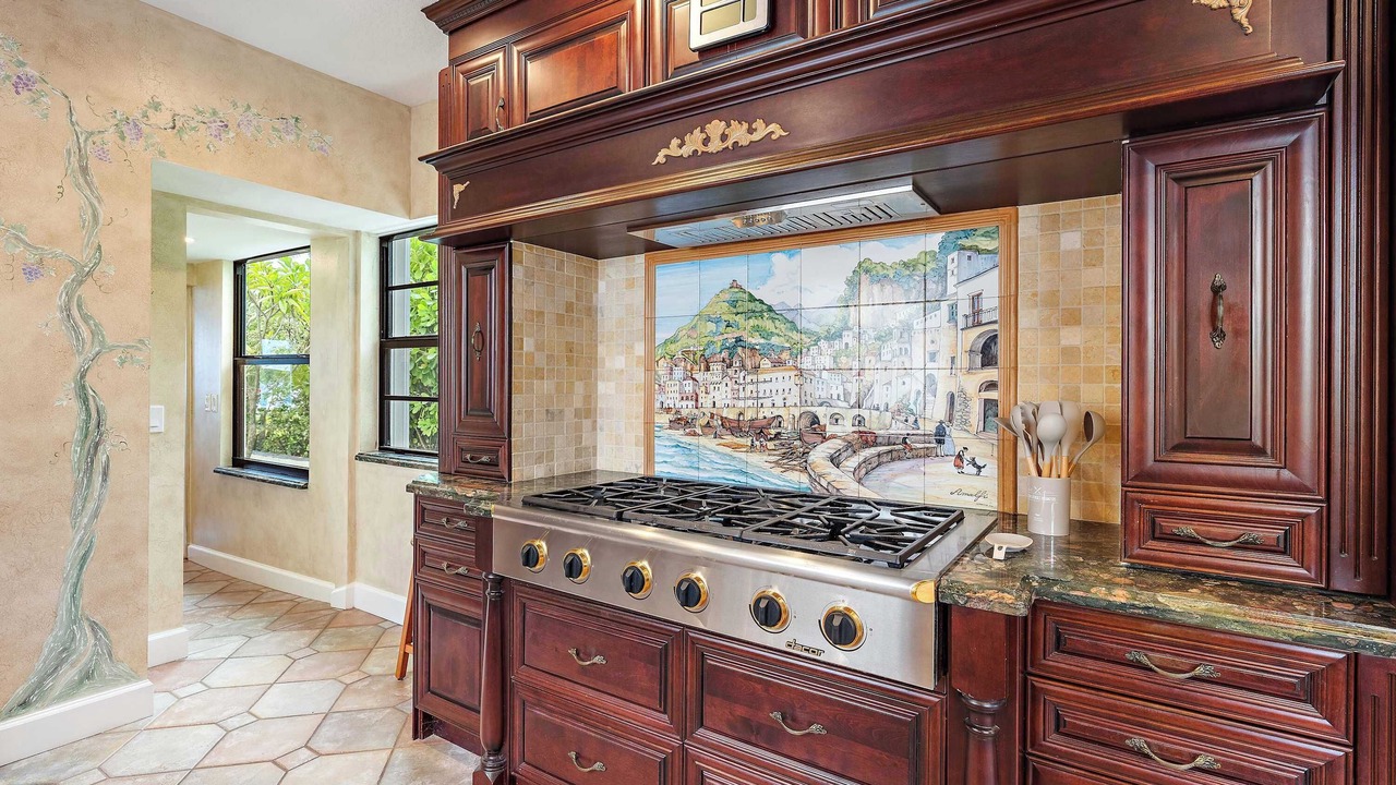 Photo of Kitchen in East Ocean Ave