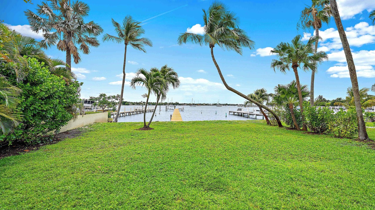 Photo of Outdoor in East Ocean Ave
