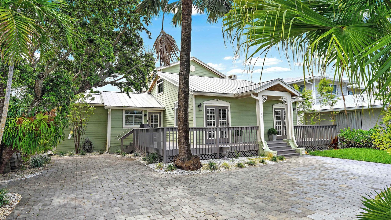Photo of Outdoor in East Ocean Ave