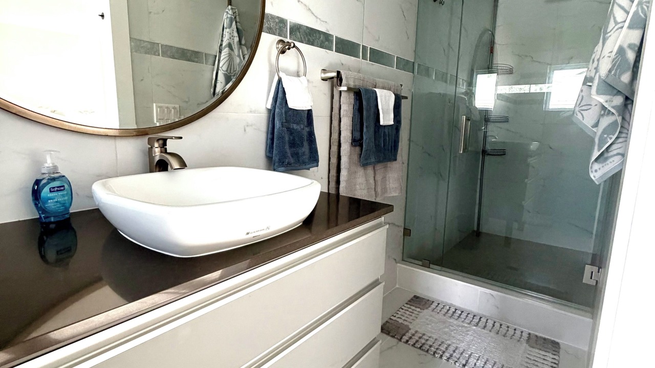 Photo of Bathroom in Dixie Shores