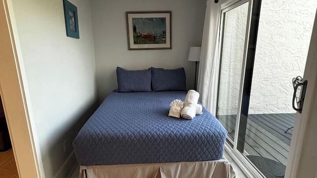 Photo of Bedroom in Upper Grand Lagoon