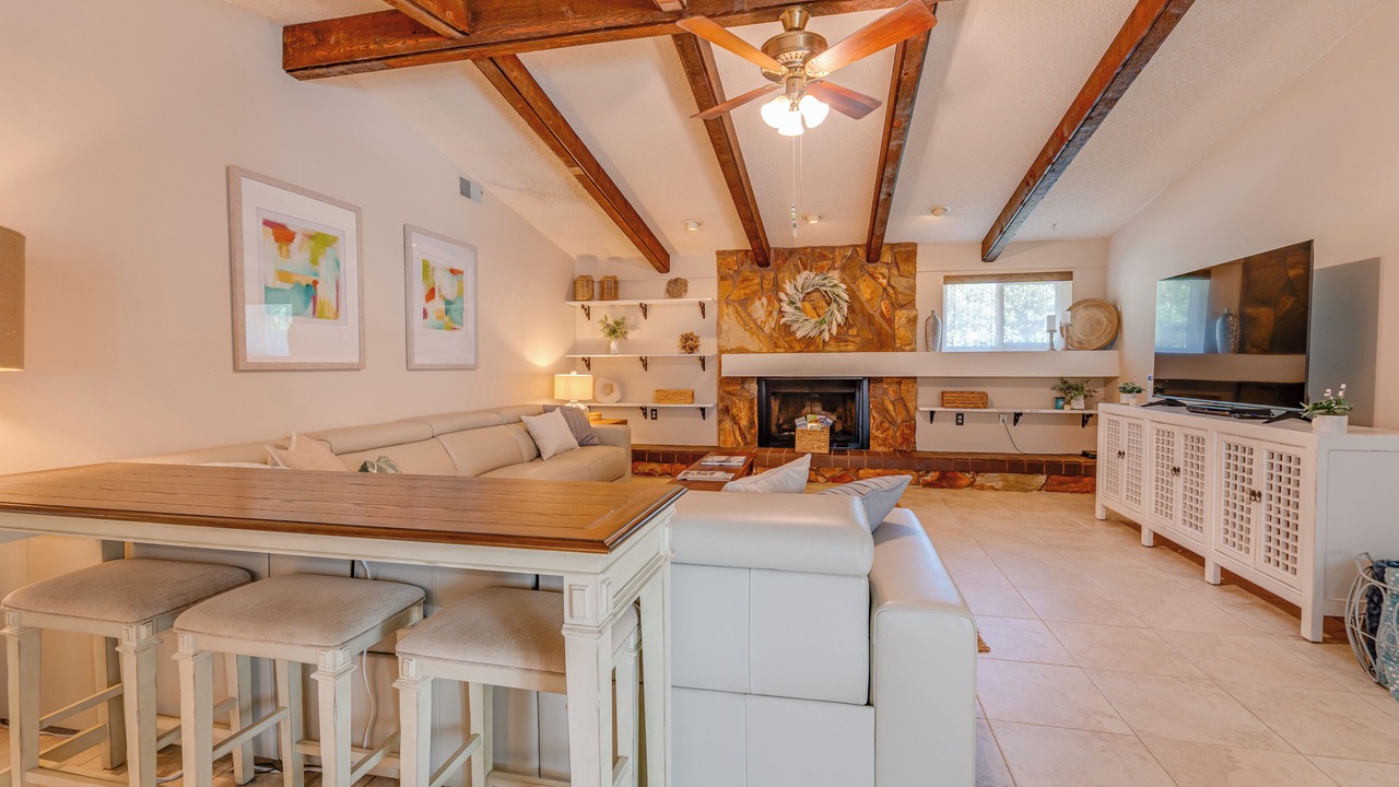 Photo of Livingroom in Safety Harbor