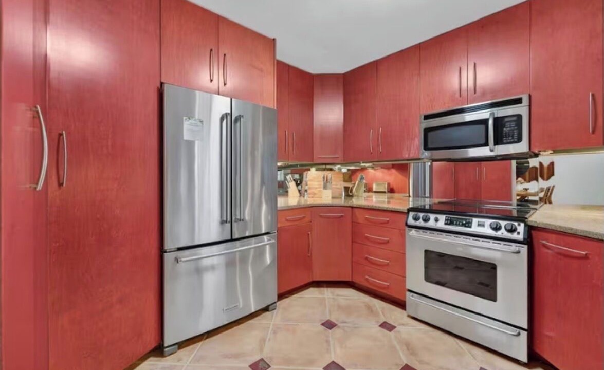Photo of Kitchen in Central Corals