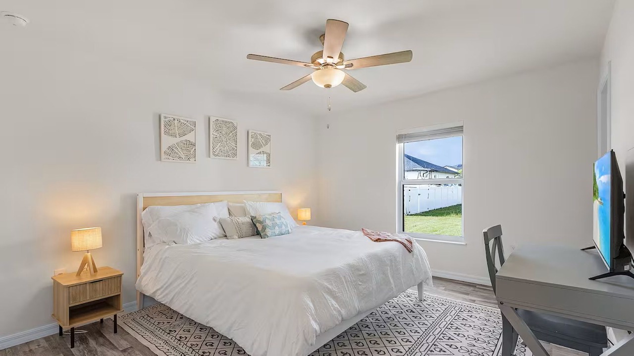 Photo of Bedroom in Mariner