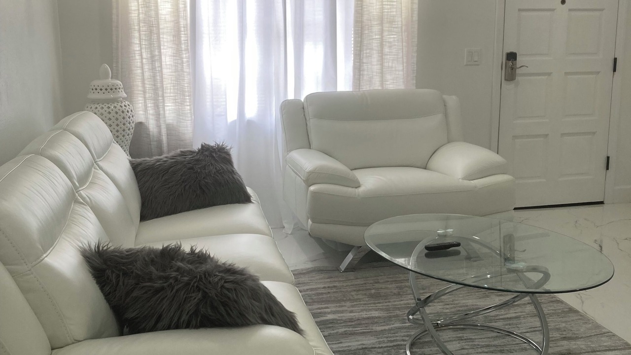 Photo of Livingroom in Oldsmar