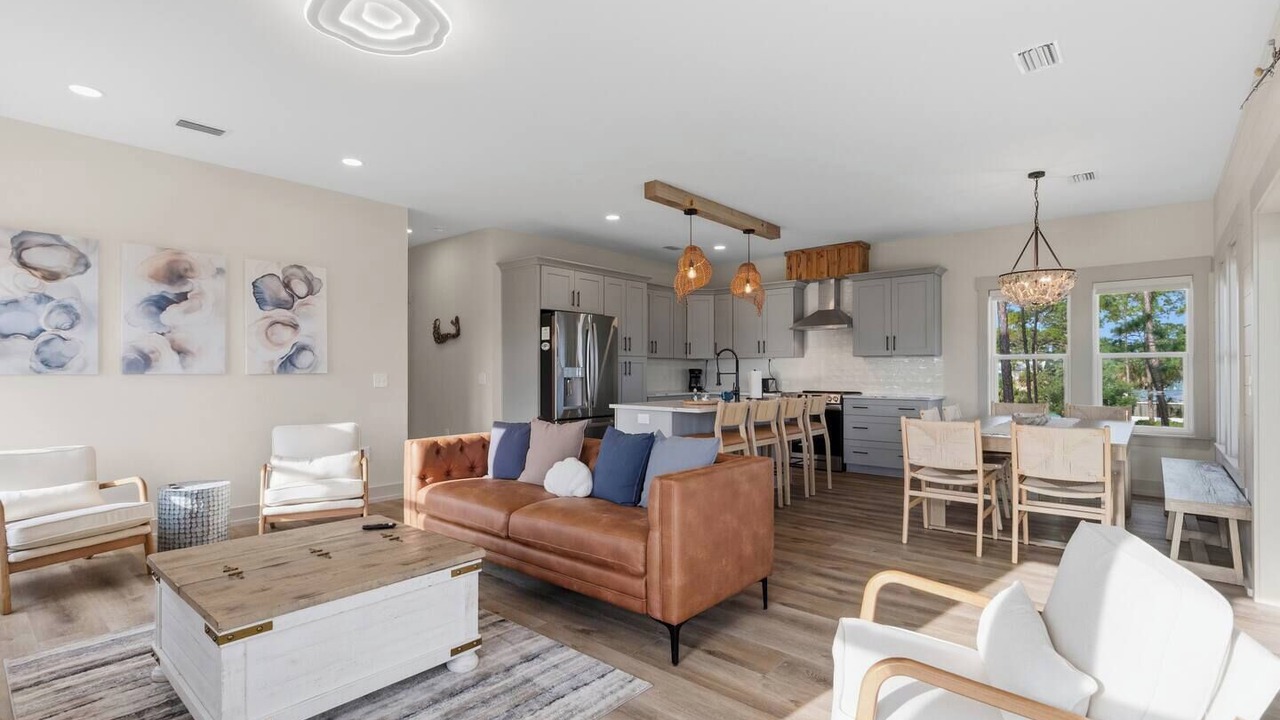 Photo of Livingroom in Indian Pass