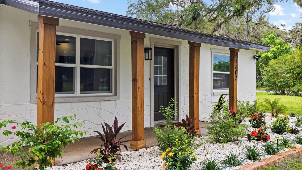 Photo of Outdoor in Ridge Manor