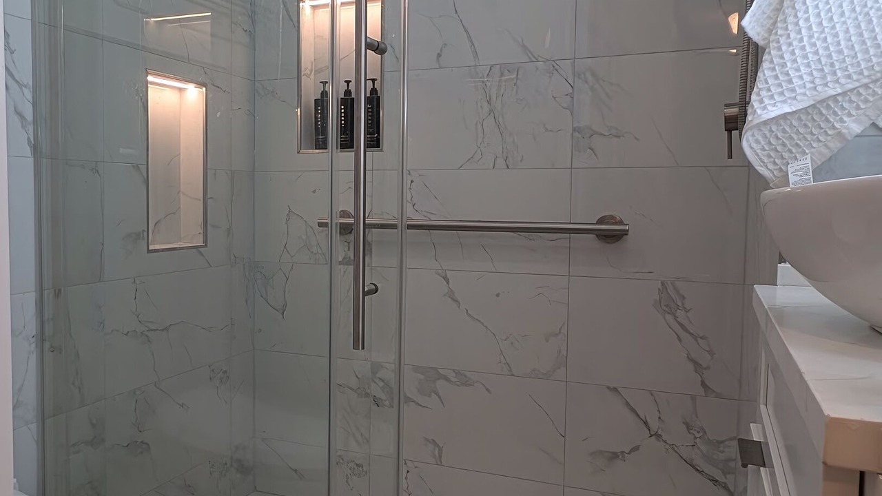 Photo of Bathroom in Hyde Park