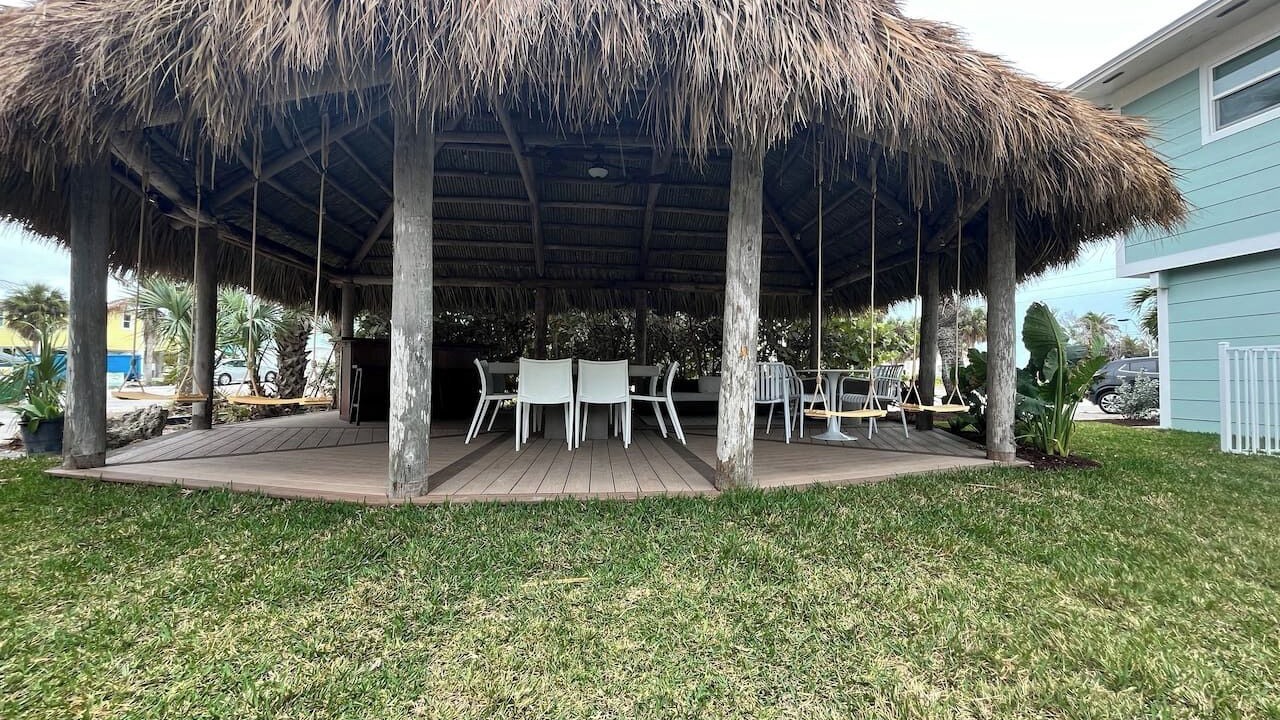 Photo of Outdoor in Mid Island