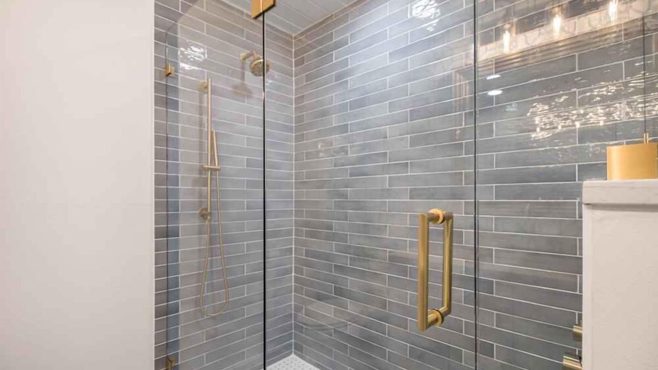 Photo of Bathroom in Melrose