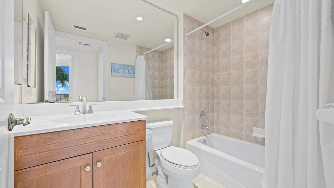 Photo of Bathroom in Hammock Bay