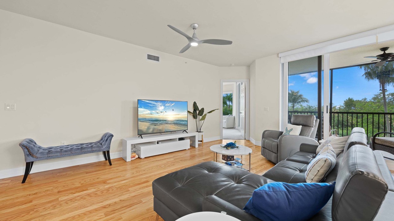 Photo of Livingroom in Hammock Bay