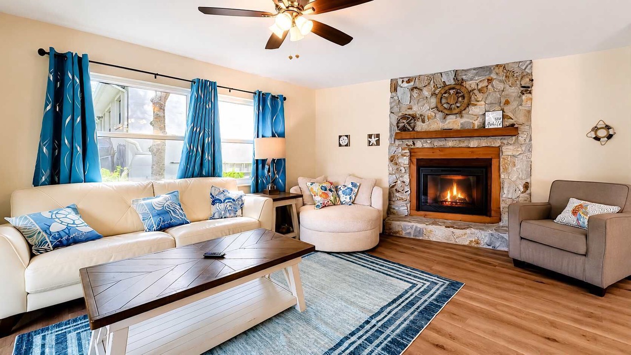 Photo of Livingroom in Dixie Shores