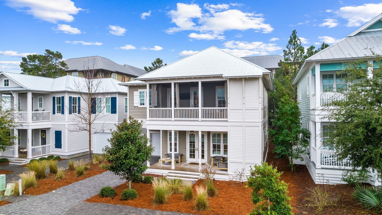 Photo of Outdoor in Lakeside at Blue Mountain Beach