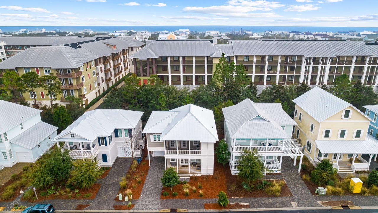 Photo of Outdoor in Lakeside at Blue Mountain Beach