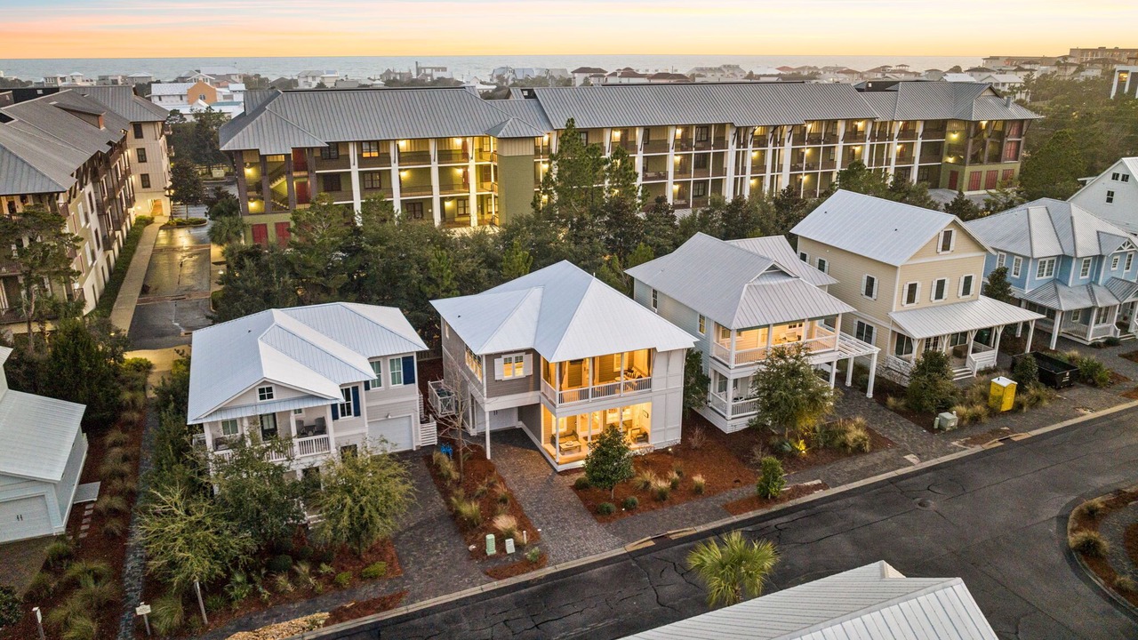 Photo of Outdoor in Lakeside at Blue Mountain Beach