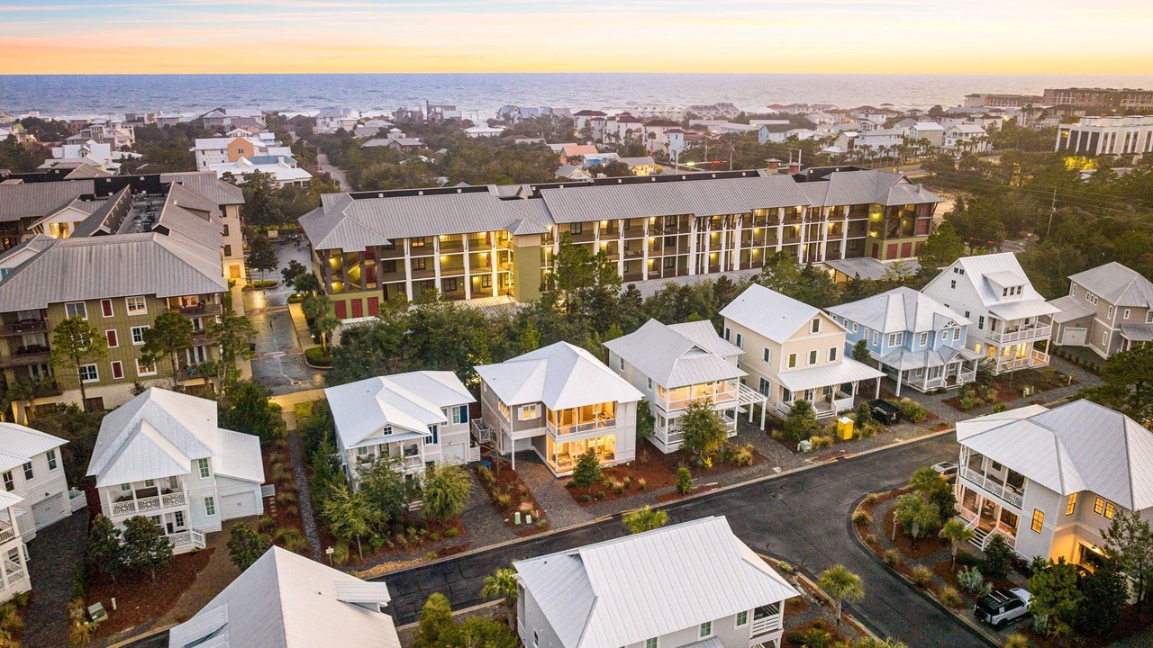 Photo of Outdoor in Lakeside at Blue Mountain Beach