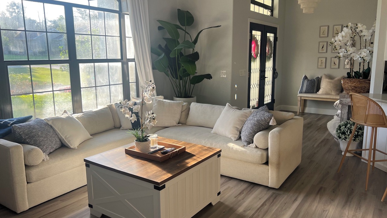 Photo of Livingroom in Fellowship