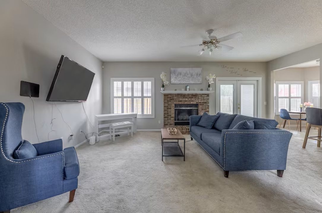 Photo of Livingroom in Lakeside