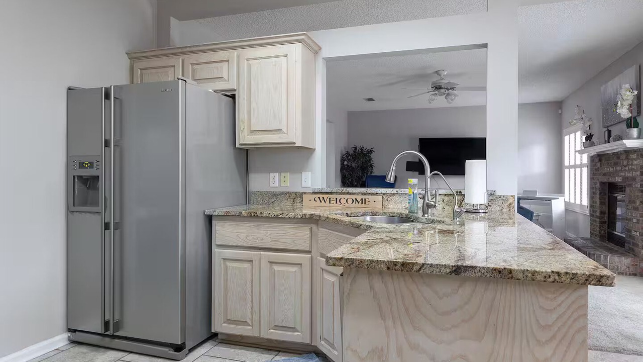 Photo of Kitchen in Lakeside