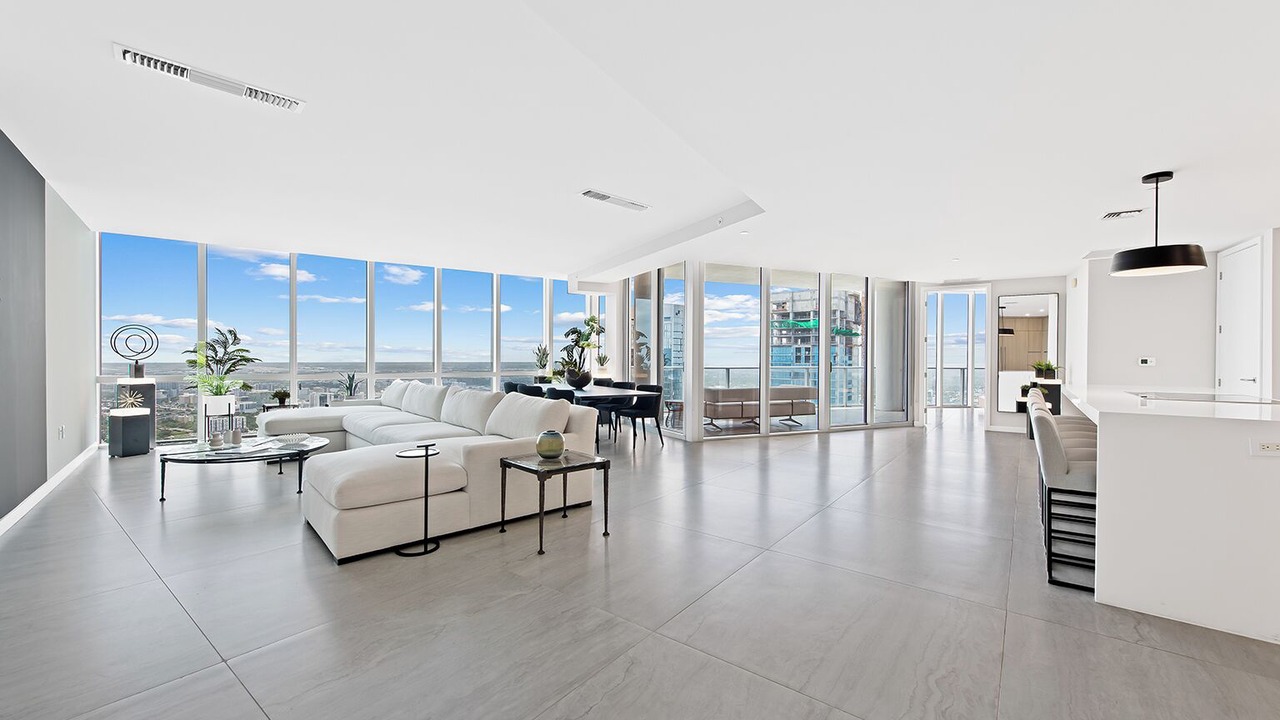 Photo of Livingroom in Overtown