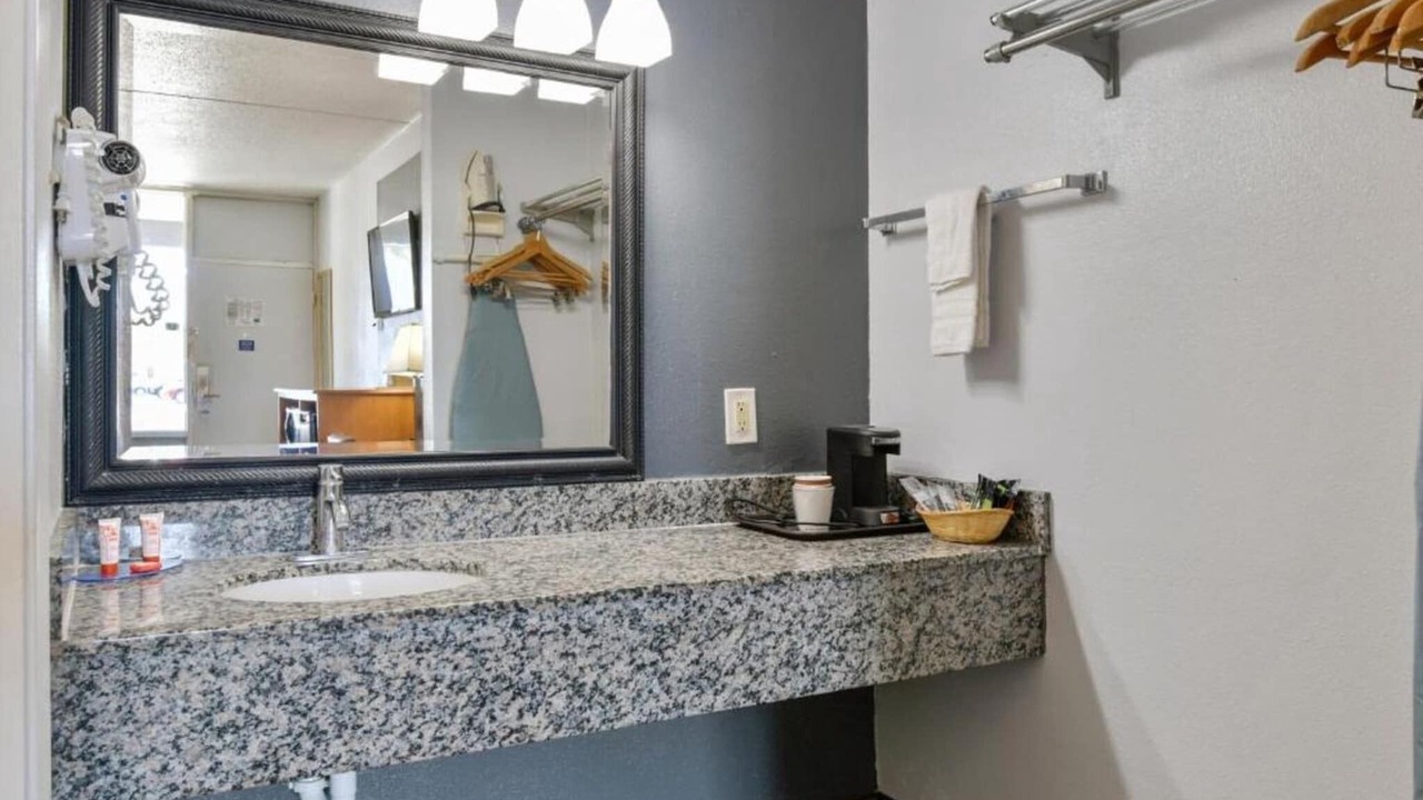 Photo of Bathroom in Lake Park