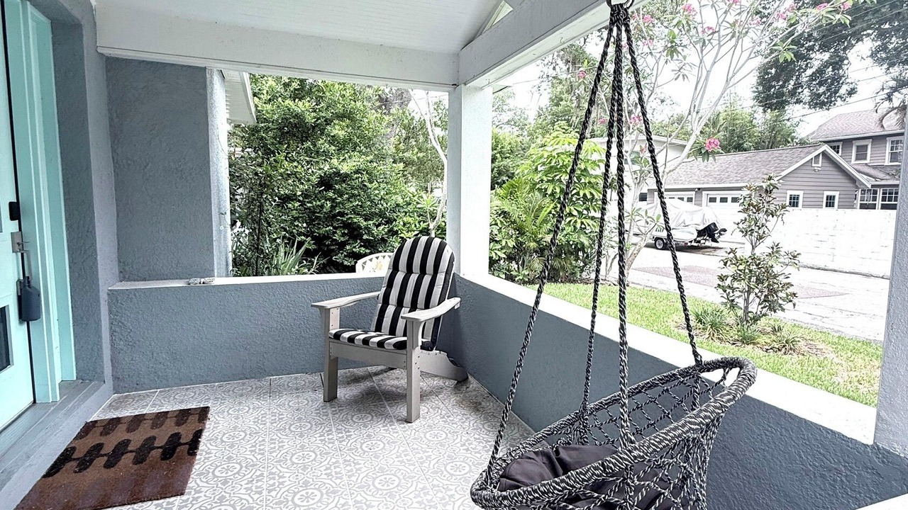Photo of Patio Balcony in Historic Old Northeast