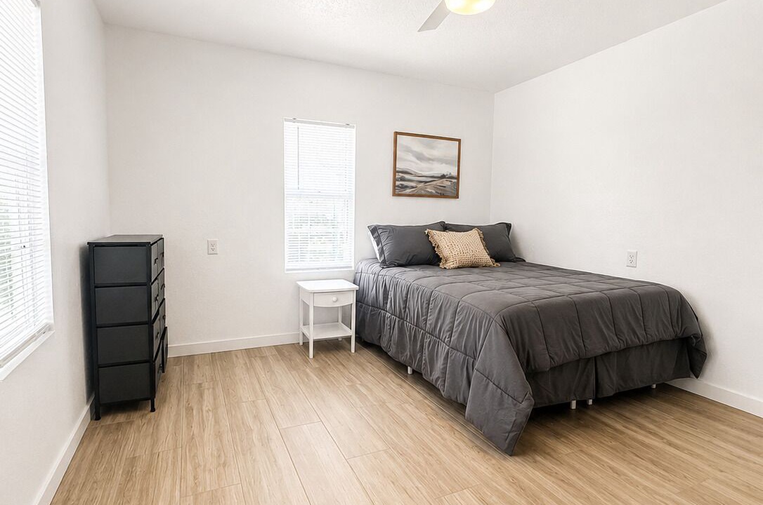 Photo of Bedroom in Suwannee