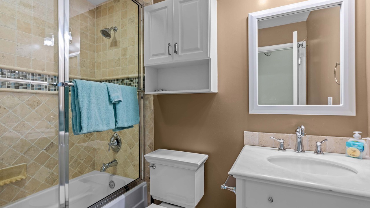 Photo of Bathroom in Key Colony Beach