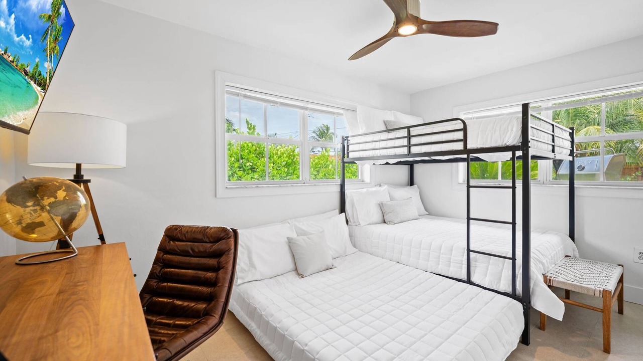 Photo of Bedroom in Central Corals