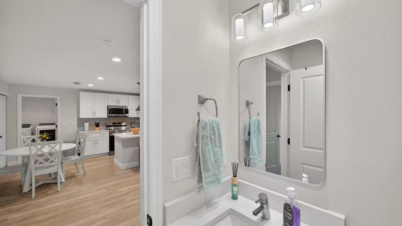 Photo of Kitchen in Englewood East