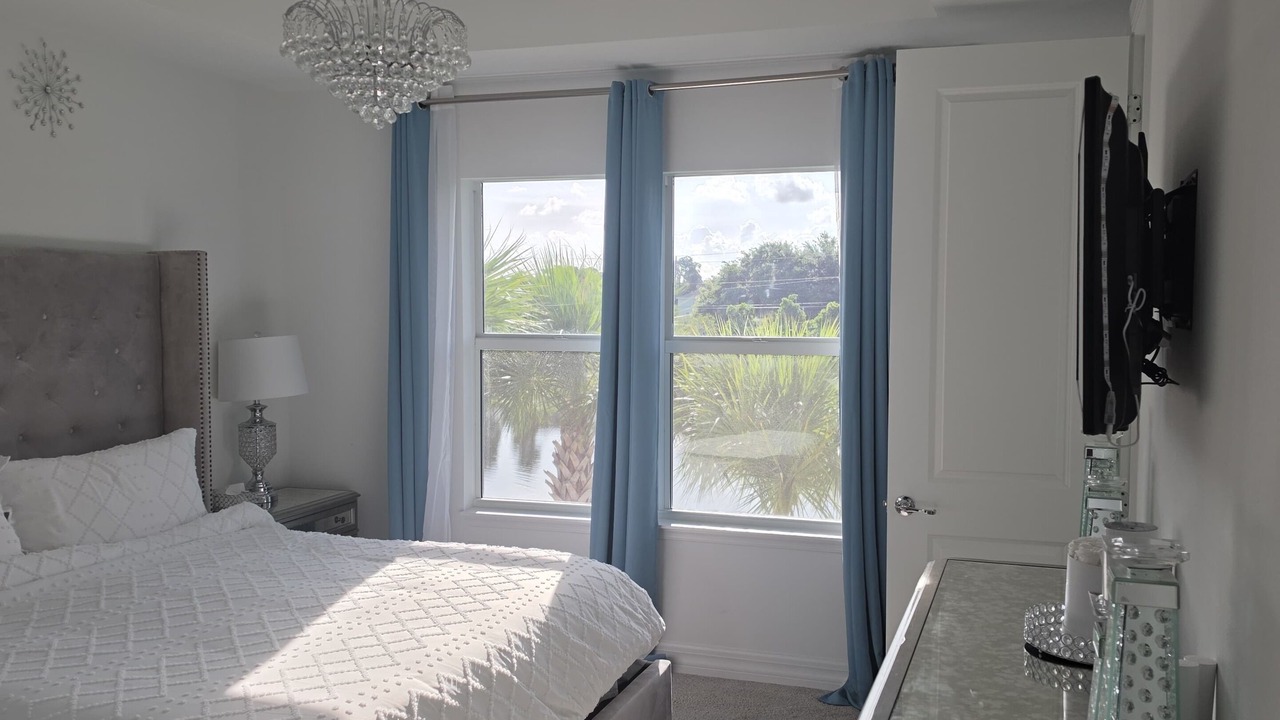 Photo of Bedroom in Greenacres