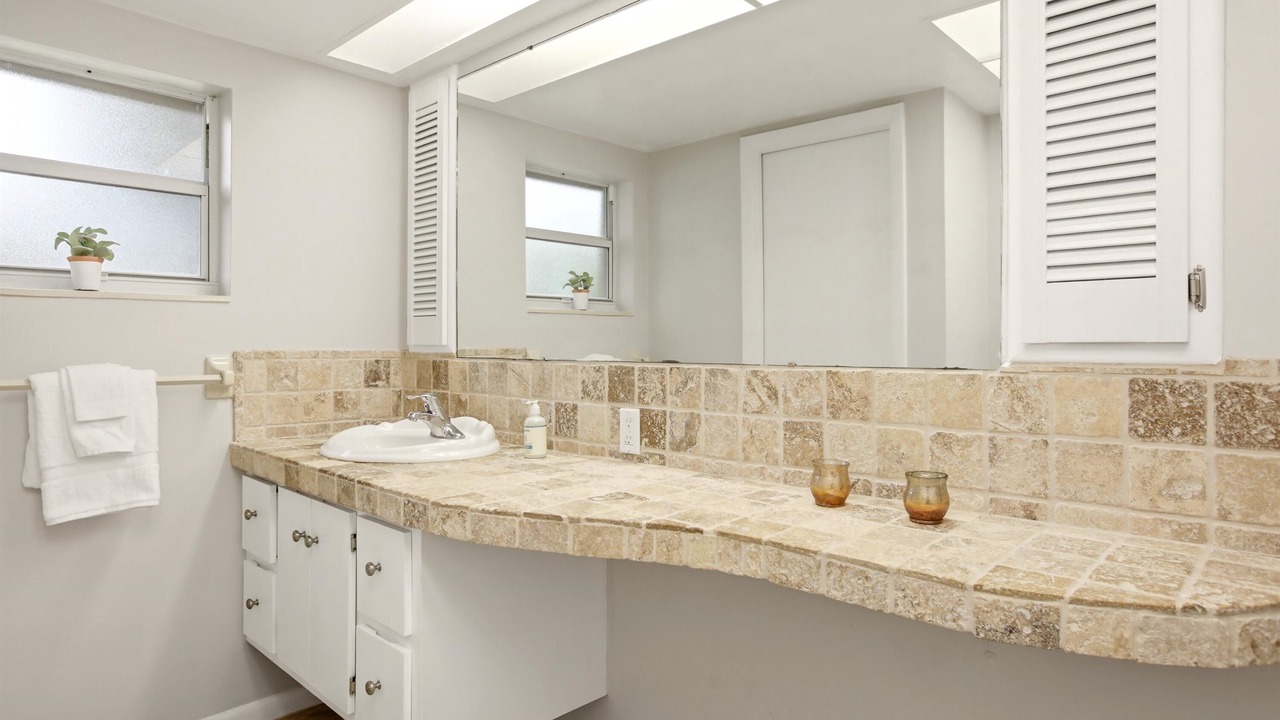 Photo of Bathroom in Palm River Estates