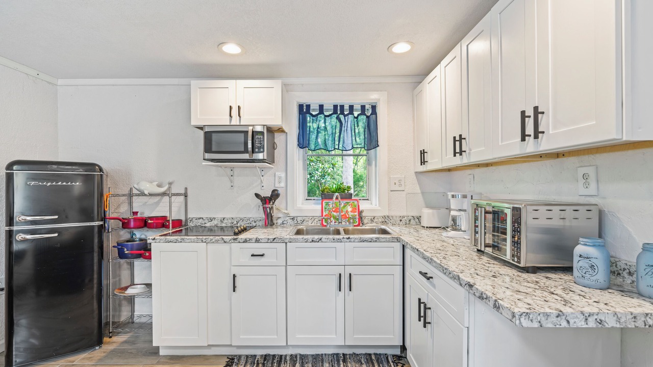 Photo of Kitchen in Chassahowitzka
