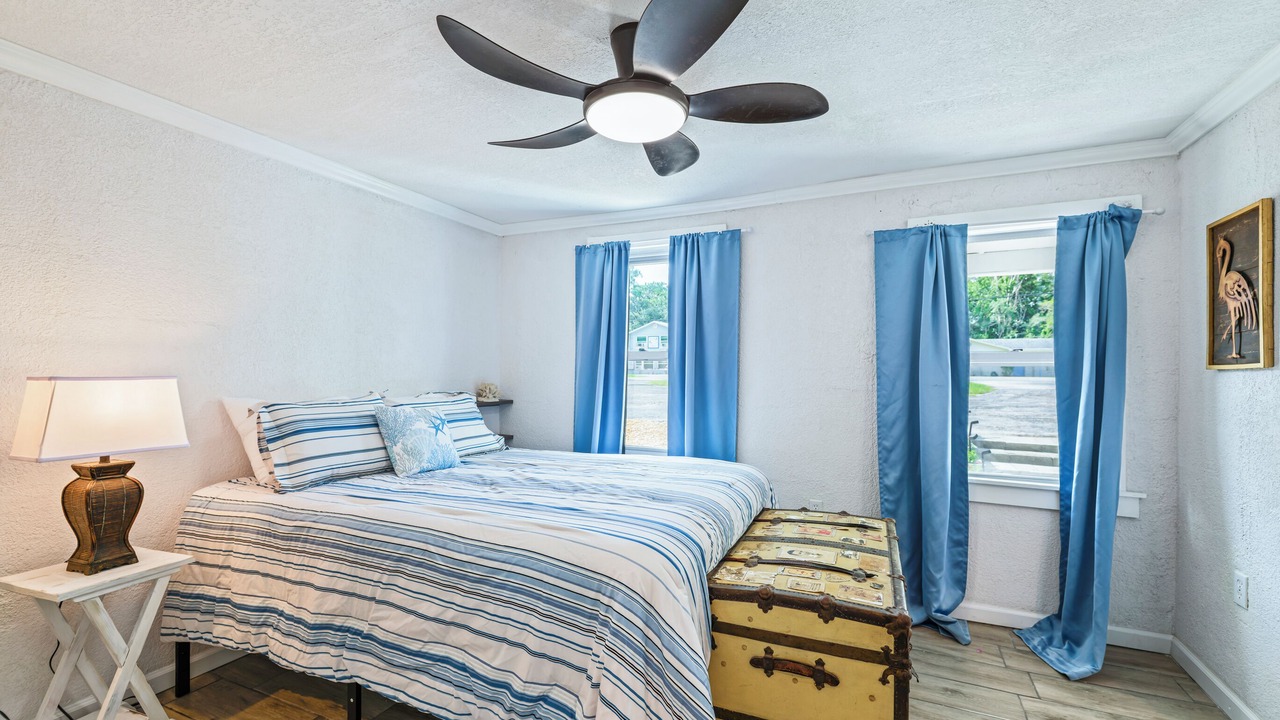 Photo of Bedroom in Chassahowitzka