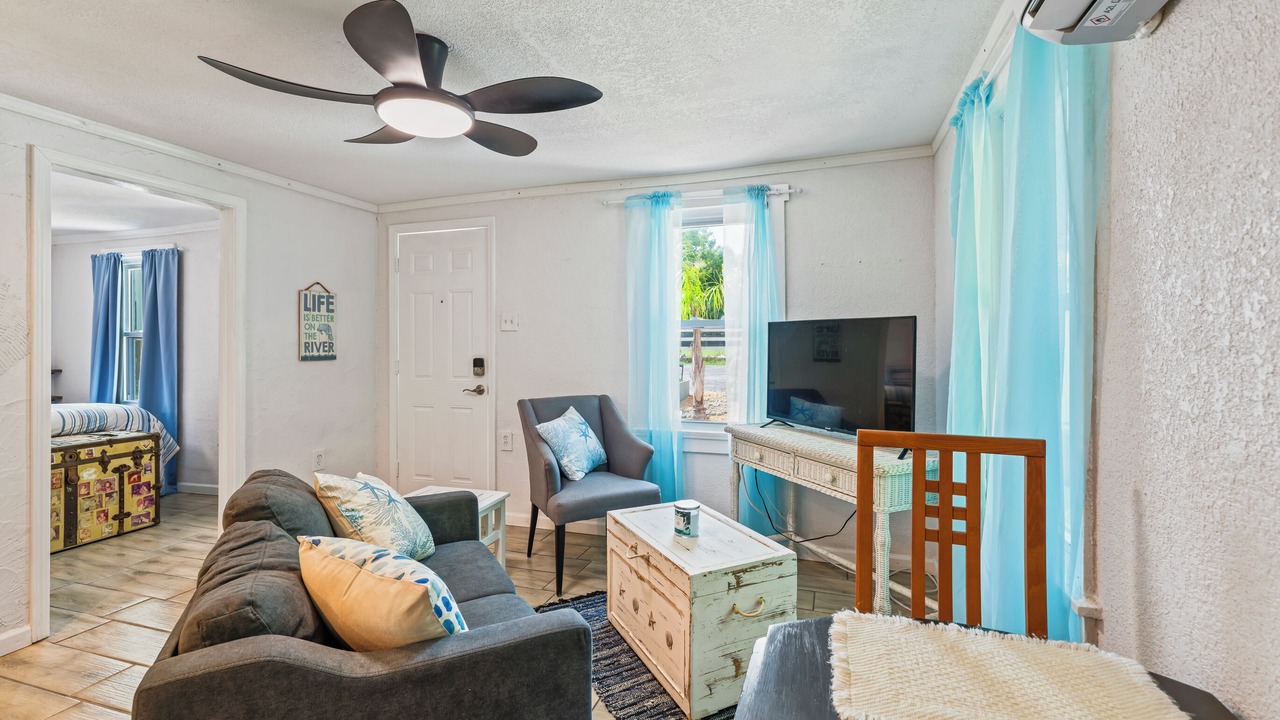 Photo of Livingroom in Chassahowitzka