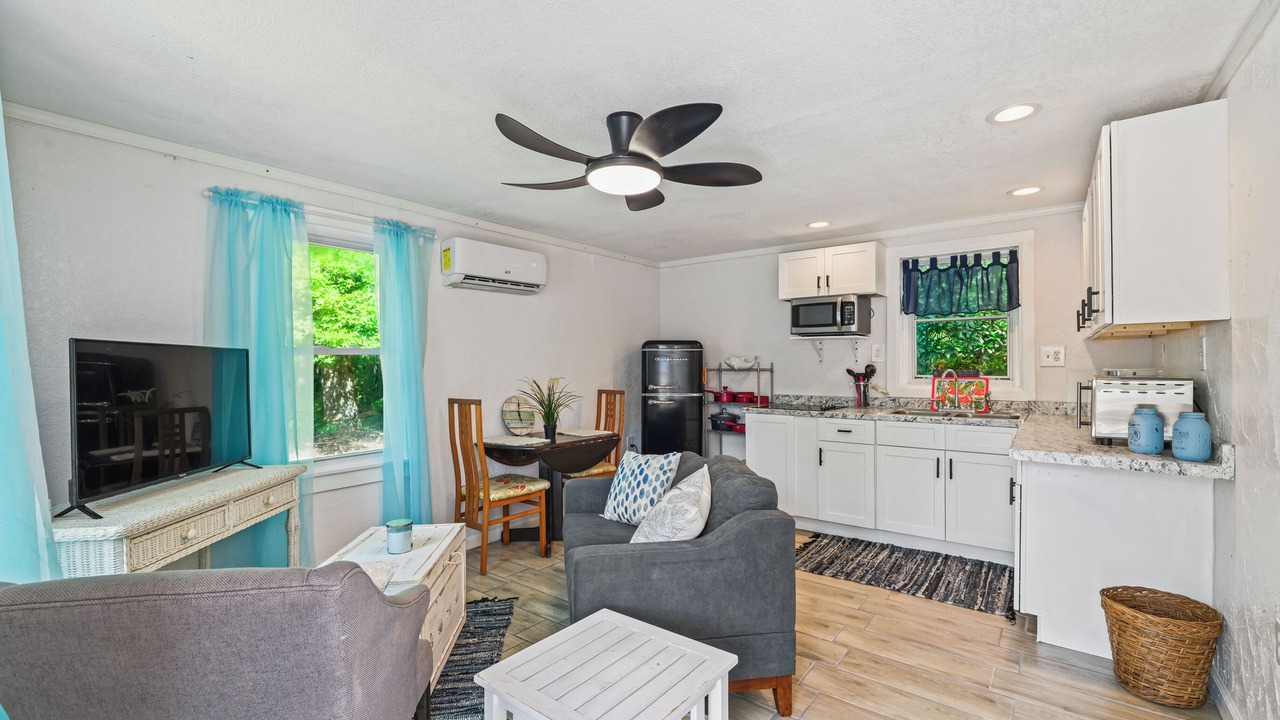 Photo of Livingroom in Chassahowitzka