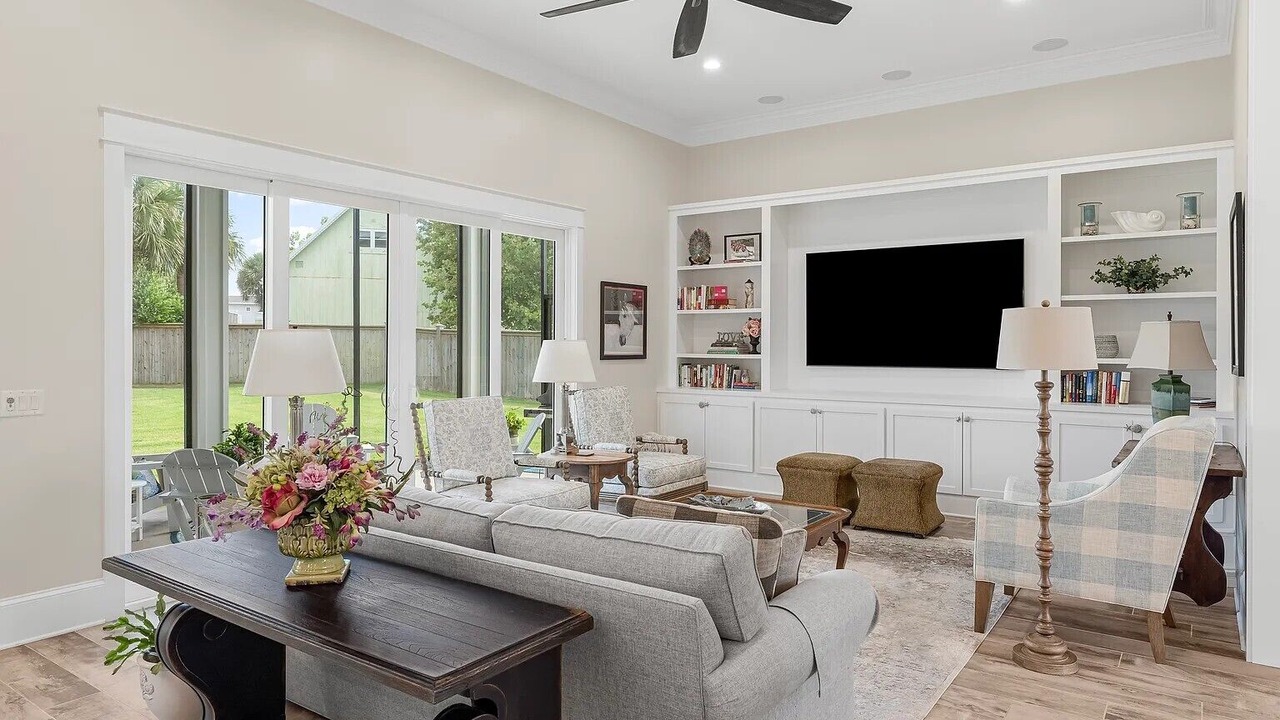 Photo of Livingroom in Gulf Vista