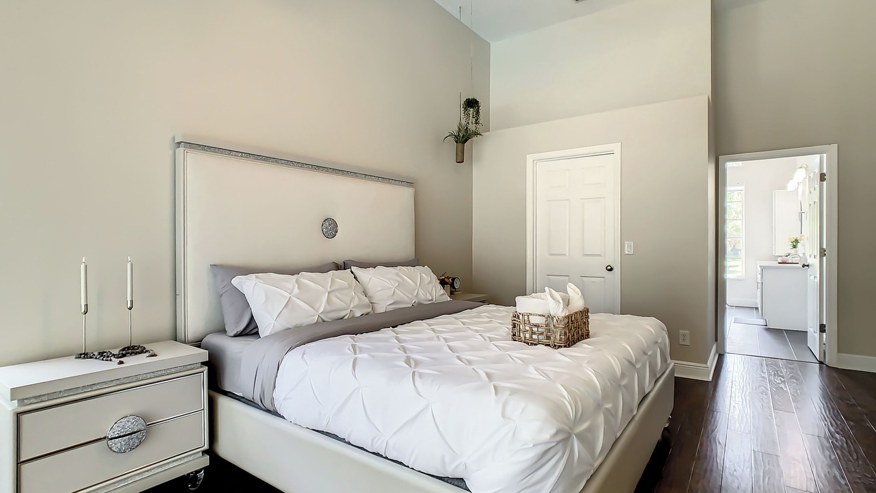 Photo of Bedroom in Interchange Square